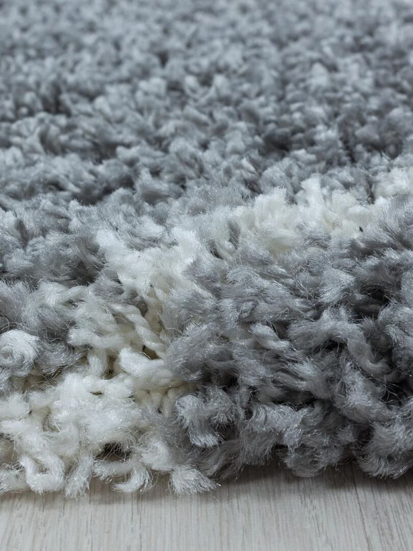 Tapis berbère style SHAGGY A OEKO TEX®   Gris
