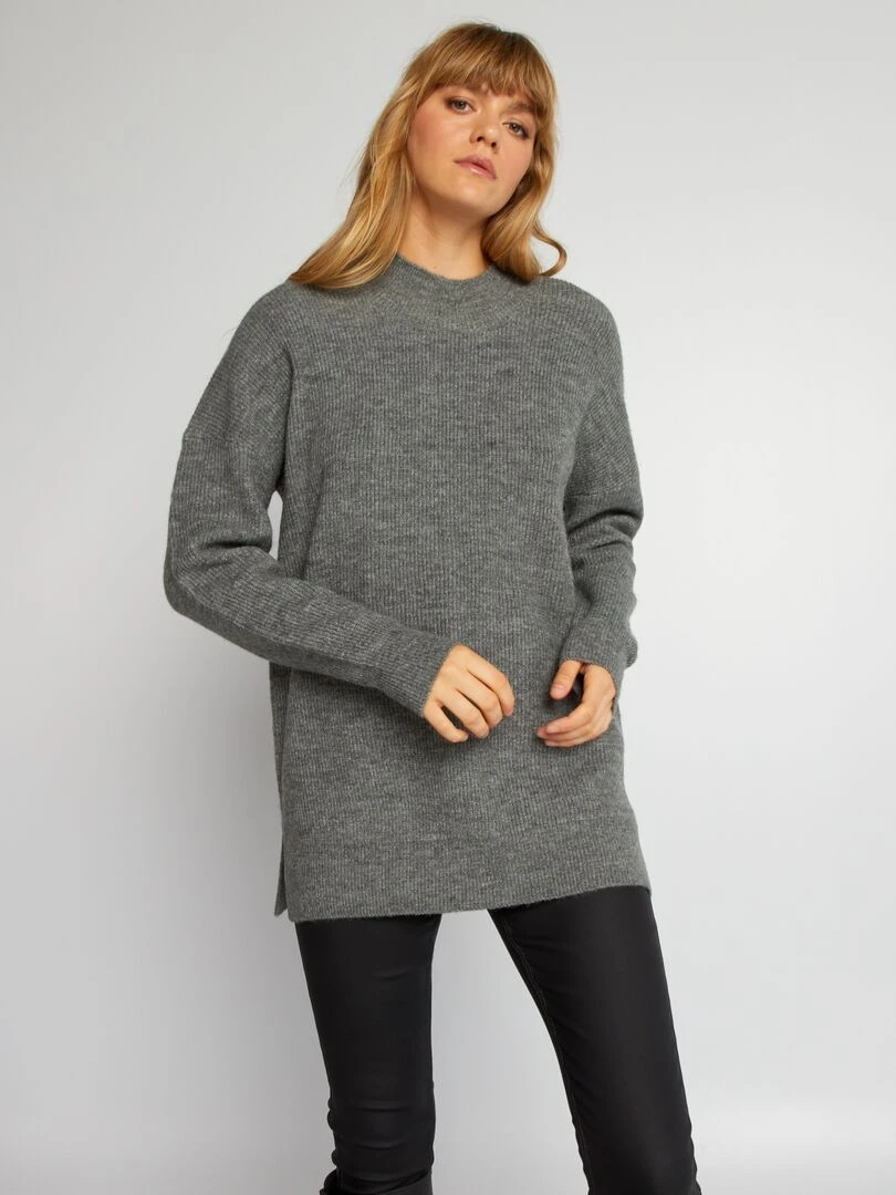 Pull en maille côtelée à col montant Gris