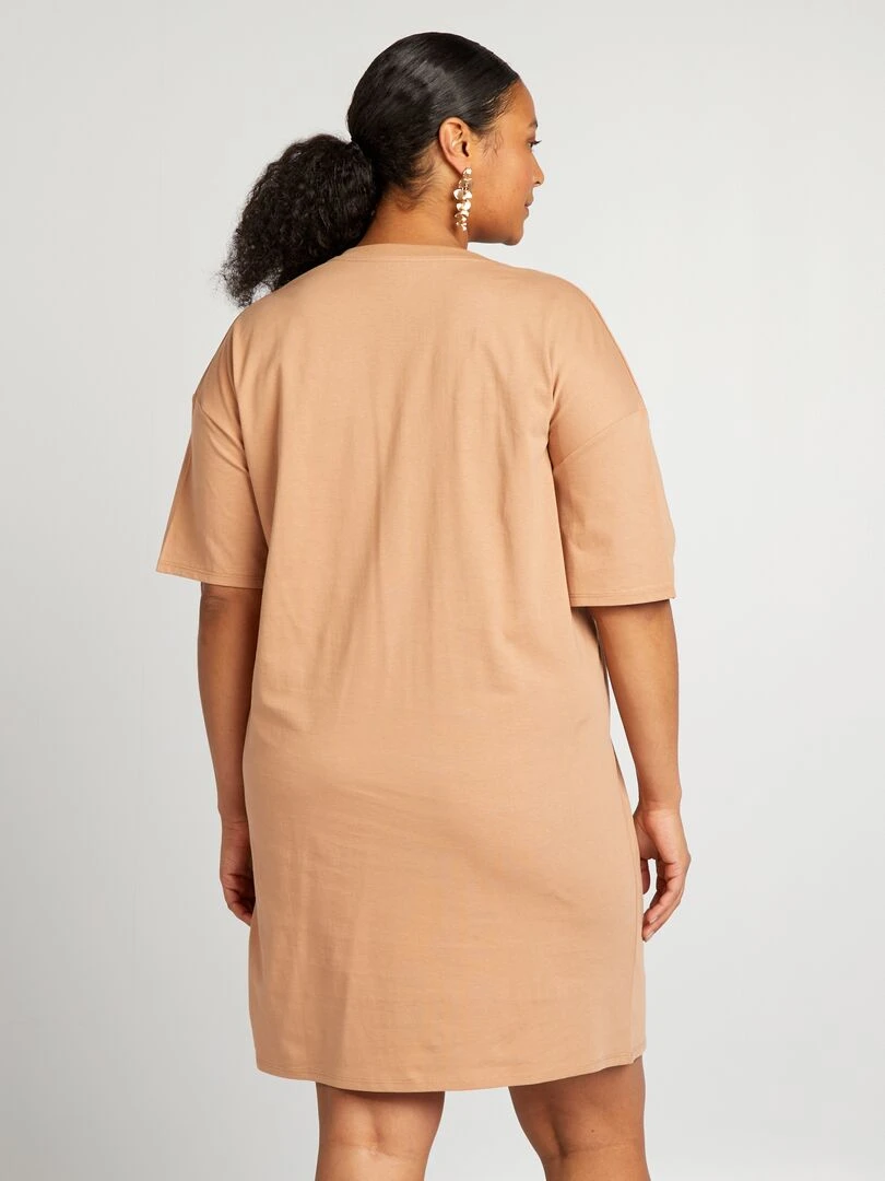 Robe tee shirt large Marron