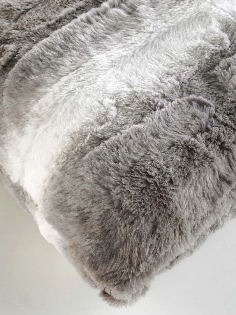 Housse de Coussin imitation fourrure Sven   Beige