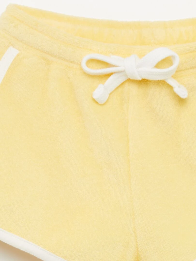 Short en éponge Jaune