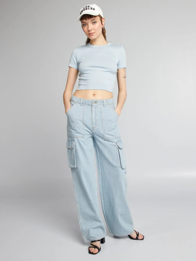 T shirt cropped manches courtes Bleu ciel