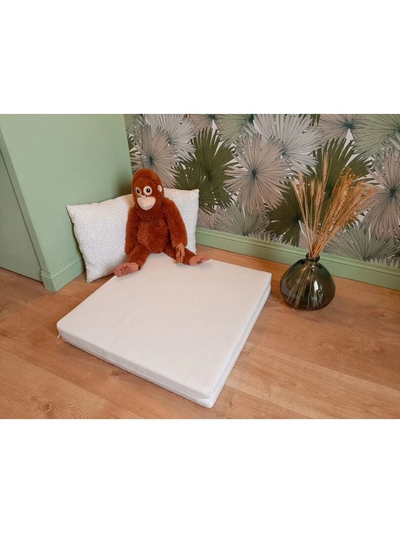 Tinéo   Matelas bébé 60x120cm pliant 2 parties   Blanc