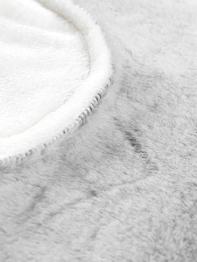 Couverture 140 x 200cm longs poils    Noukie's   Gris