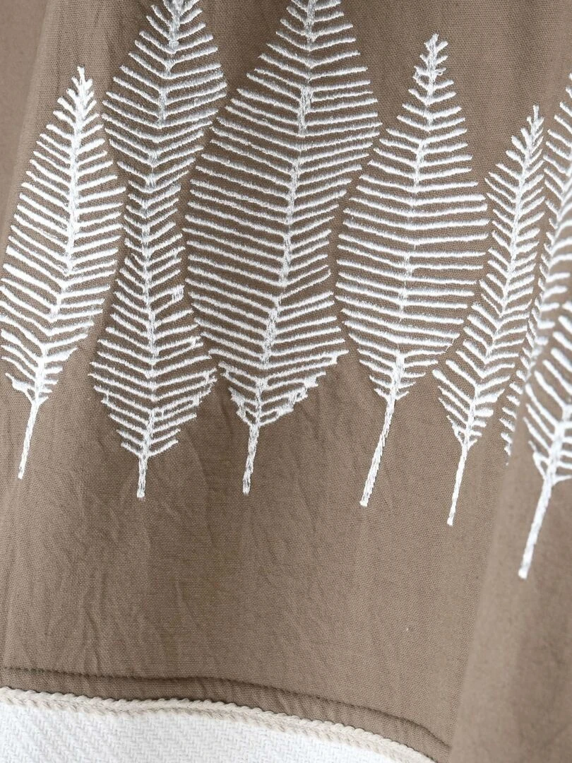 Rideau tamisant et brodé au style nature   Taupe