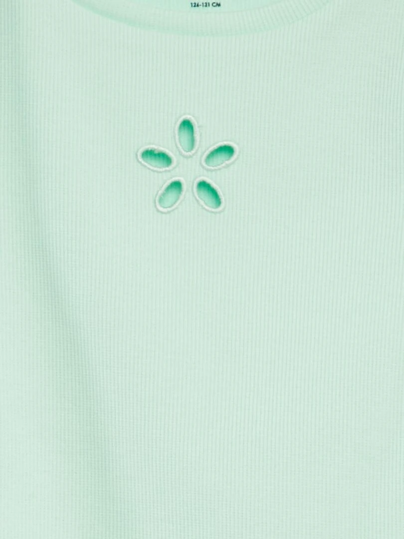 T shirt avec découpe sur le devant vert