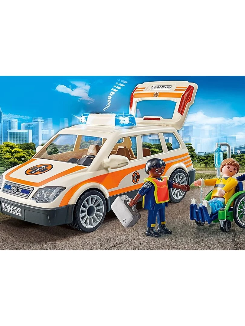 City Life La voiture de médecin urgentiste   N/A