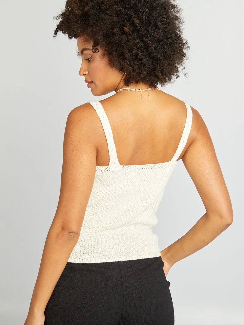 Top en crochet et fines bretelles   Beige