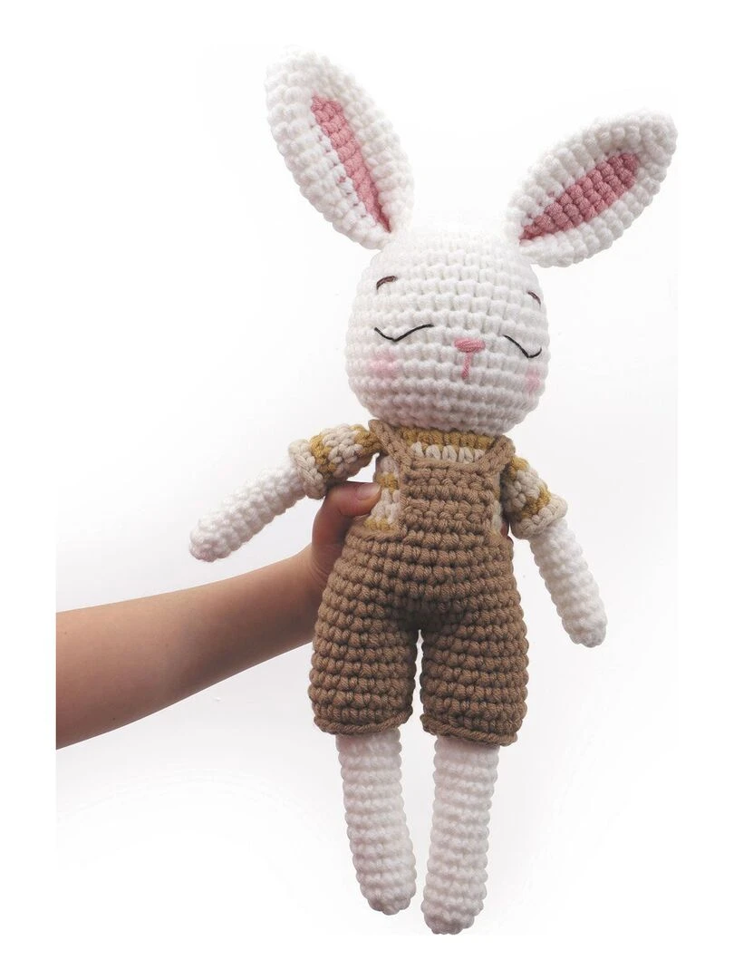 Ma peluche Amigurumi lapin en crochet   N/A