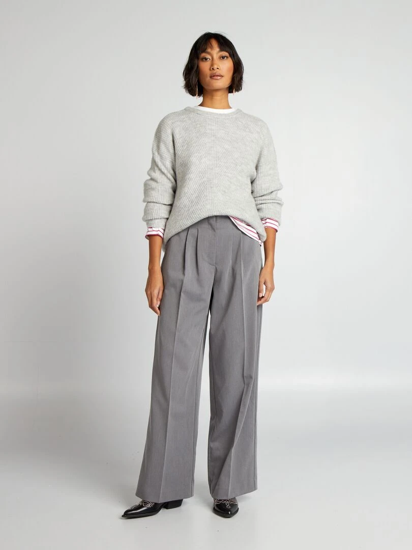 Pull en maille côtelée douce   Gris