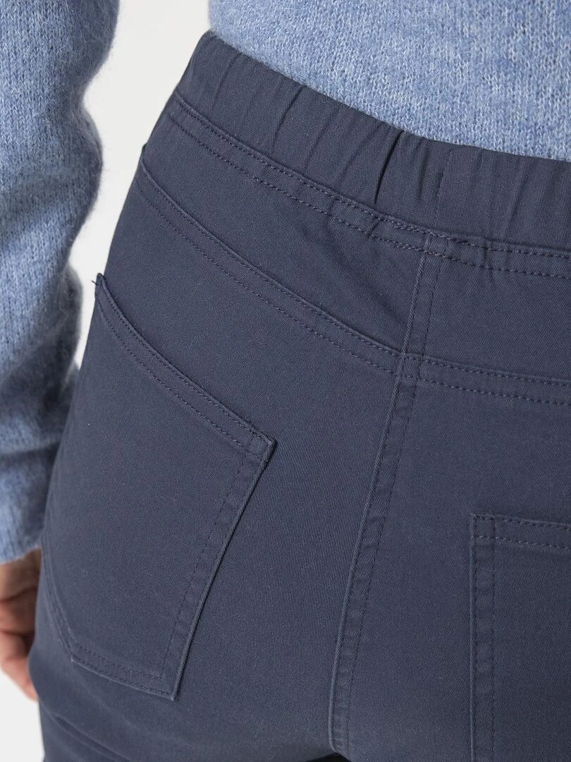 Pantacourt gabardine extensible   Damart   Bleu marine
