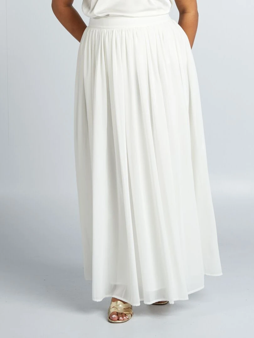 Jupe longue en tulle blanc