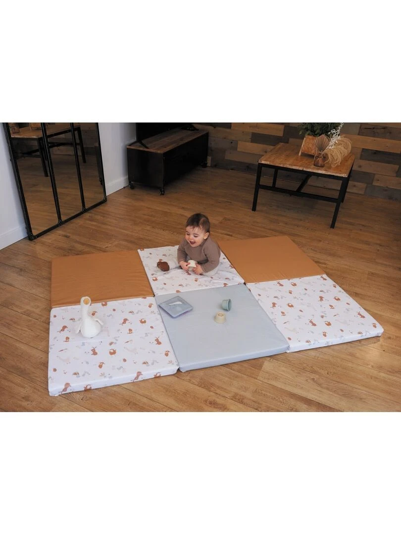 Tinéo   Maxi tapis d'éveil Little Farmer   180x120x4cm   Bleu Marron Blanc