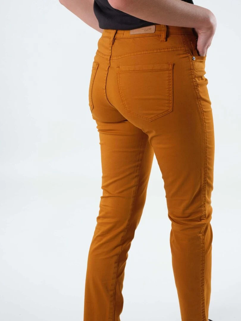 Pantalon coupe slim 'Deeluxe'   Marron caramel