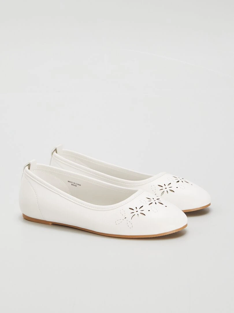 Ballerines à détails ajourés Blanc cassé