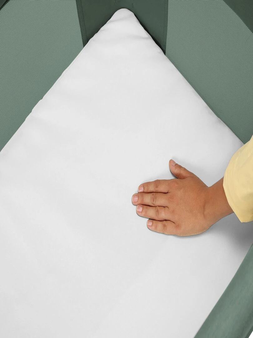 MAXI COSI IRIS ECO  Lit de voyage 2 en 1   Compact   De 0 à 3 ans  Beyond Green   Vert