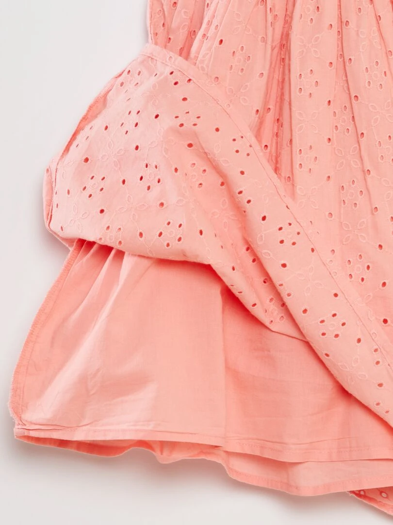 Robe en broderies anglaises   Rose
