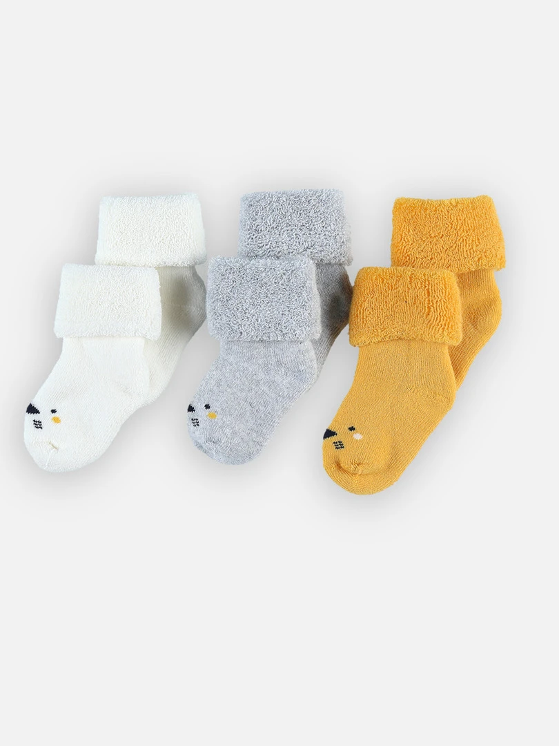 Coffret Chaussons Mousse Noir Blanc