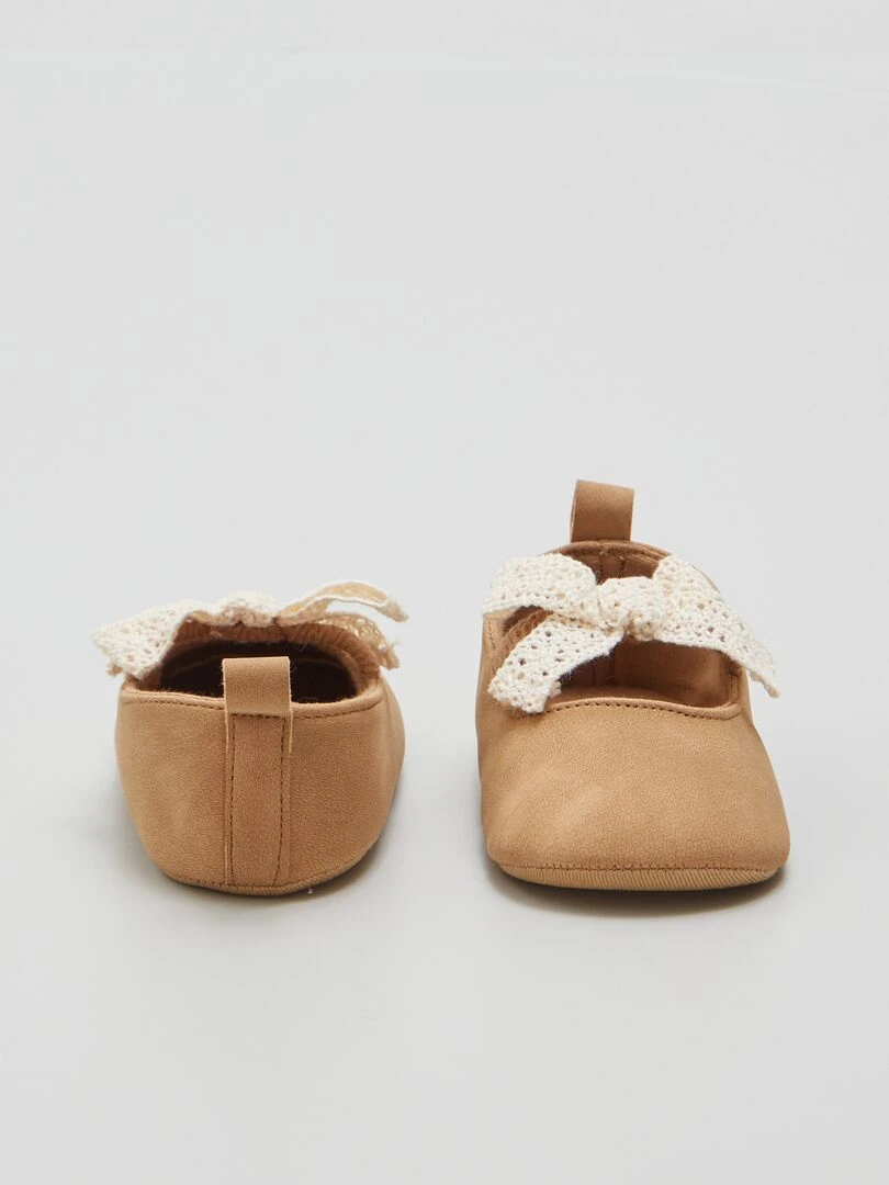 Ballerines à bride élastiquée   Camel
