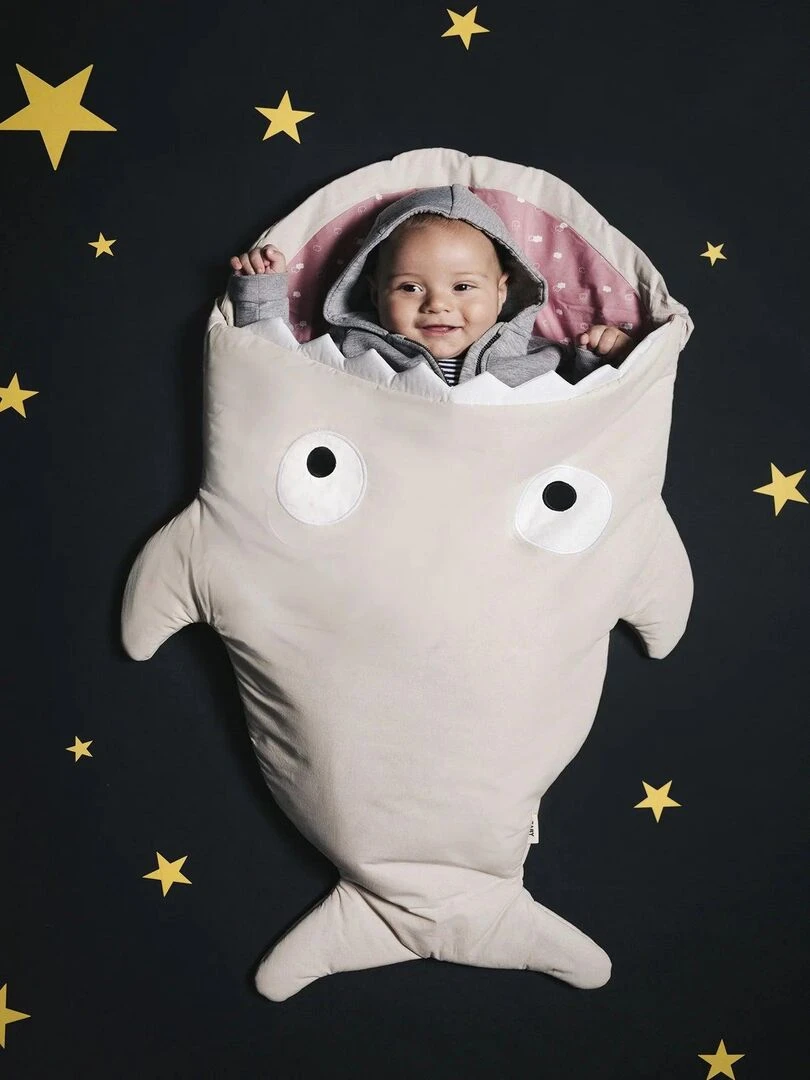 Gigoteuse Baby Shark Gris Pierre Nuages Roses Gris Rose