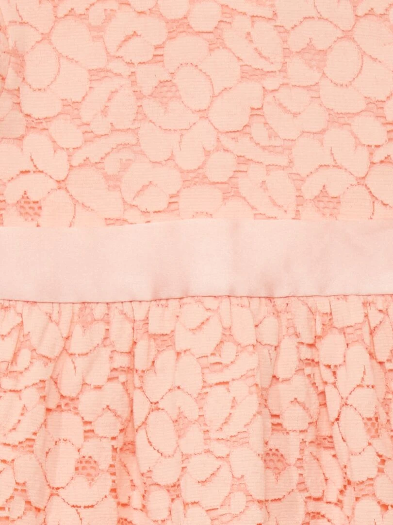 Robe en dentelle avec ceinture   Rose