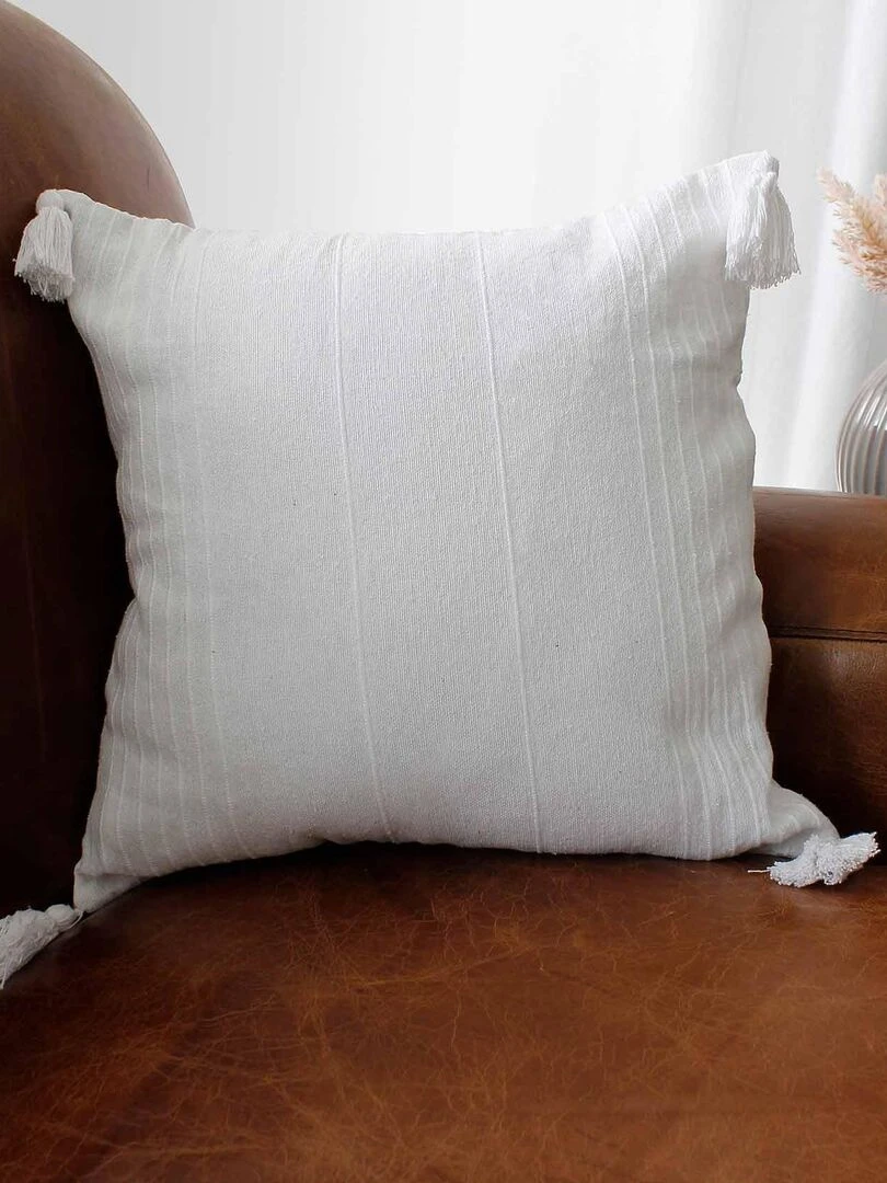 Coussin coton recyclé et pompons   Blanc