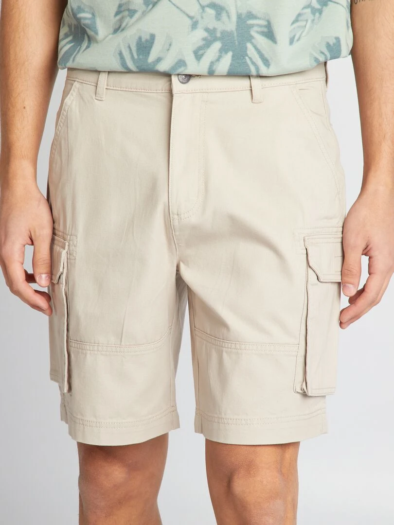 Short chino avec poches sur les côtés   beige