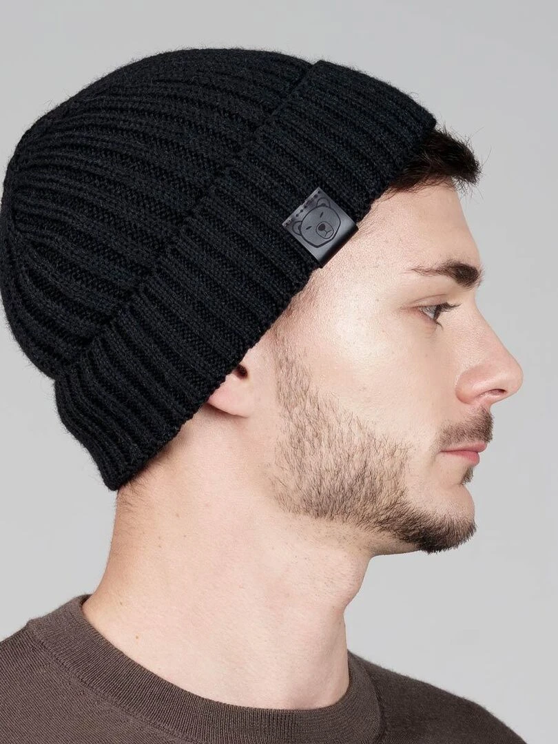 Bonnet court Dakota Made in UE Noir
