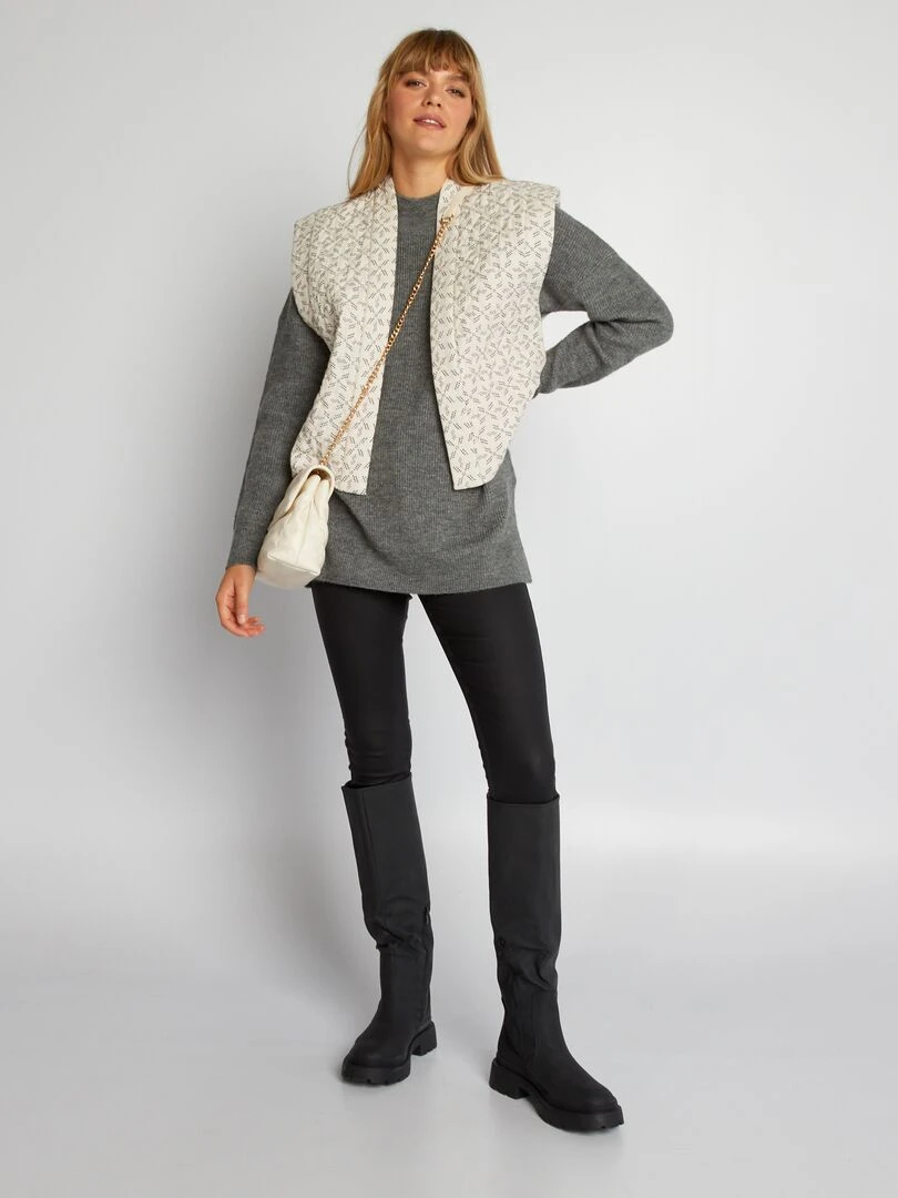 Pull en maille côtelée à col montant   Gris