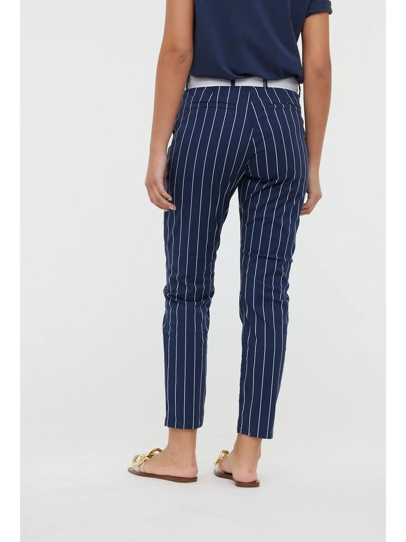 Lee Cooper   Pantalon coton chino slim fit JEMILA CR   Blanc Bleu marine