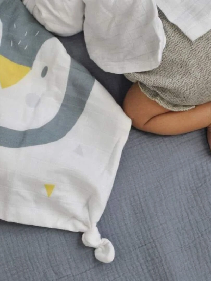 Doudou Plat Bio Pingouin Made in France Blanc