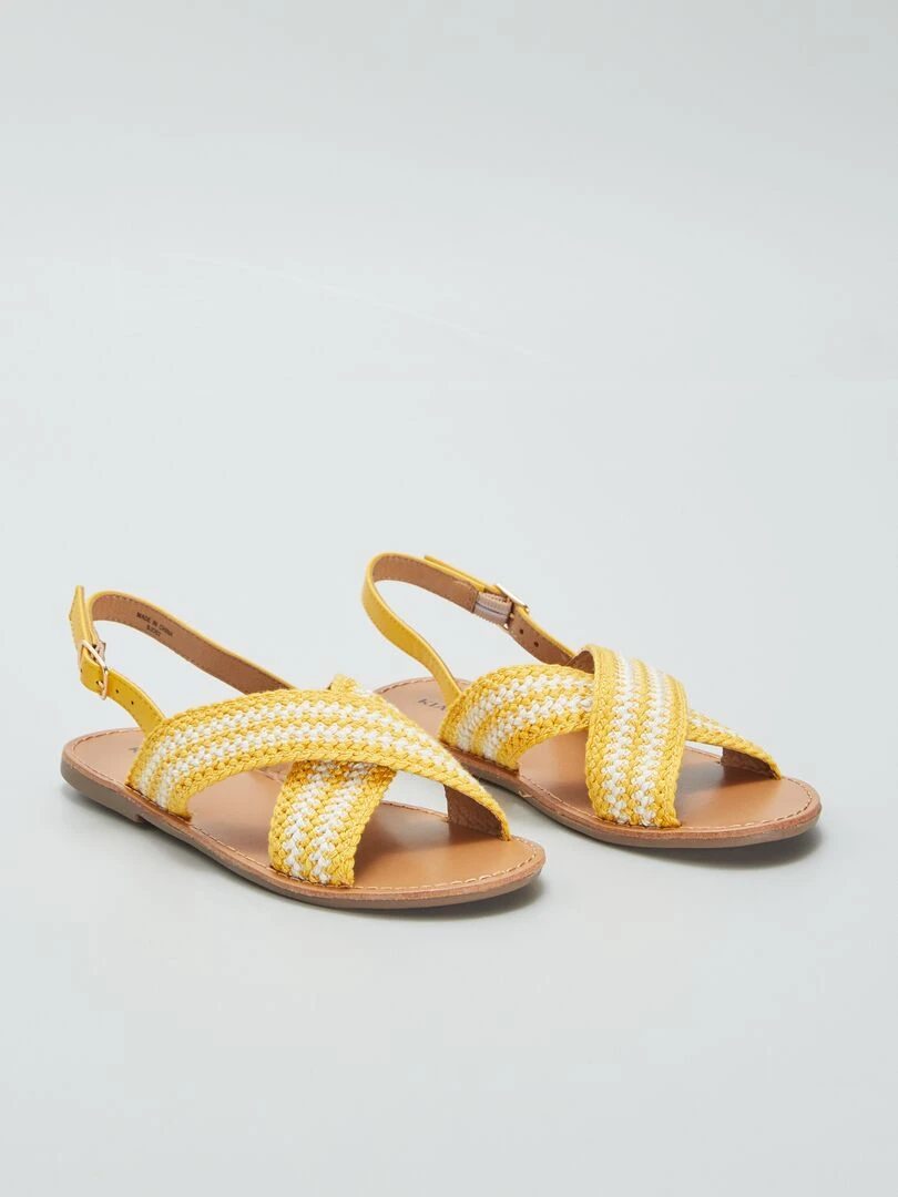 Robe côtelée avec large col brodé   Vert