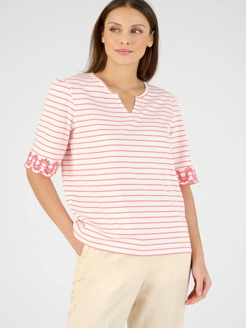 Tee shirt imprimé détails brodés. Damart Rouge
