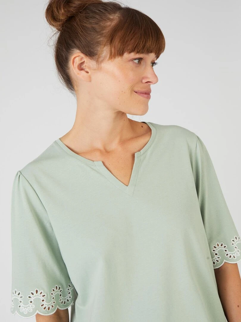 Tee shirt imprimé détails brodés.   Damart   Vert jade