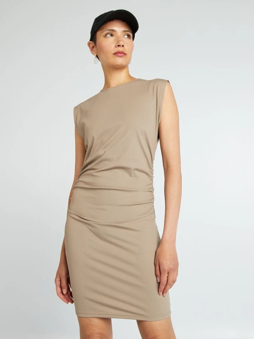 Robe moulante en maille côtelée Beige