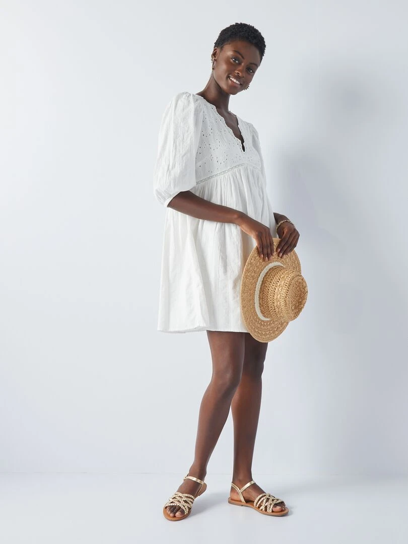 Robe courte à broderies anglaises Blanc