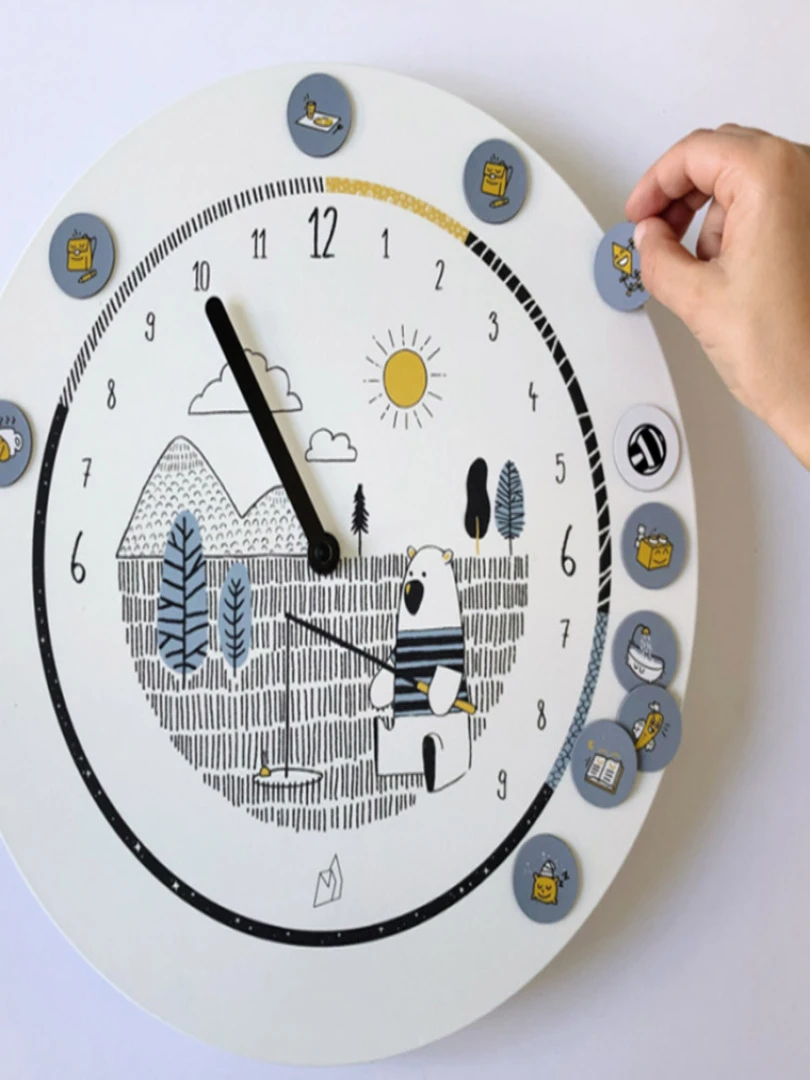 Horloge Formidable Éducative Ours Et Ses 20 Aimants   N/A