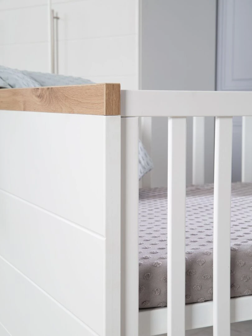 ROBA Lit bébé évolutif "Nele"   70x140   Hauteur Réglable   0 à 7 Ans   Blanc/Décor Chêne Artisanal   Blanc
