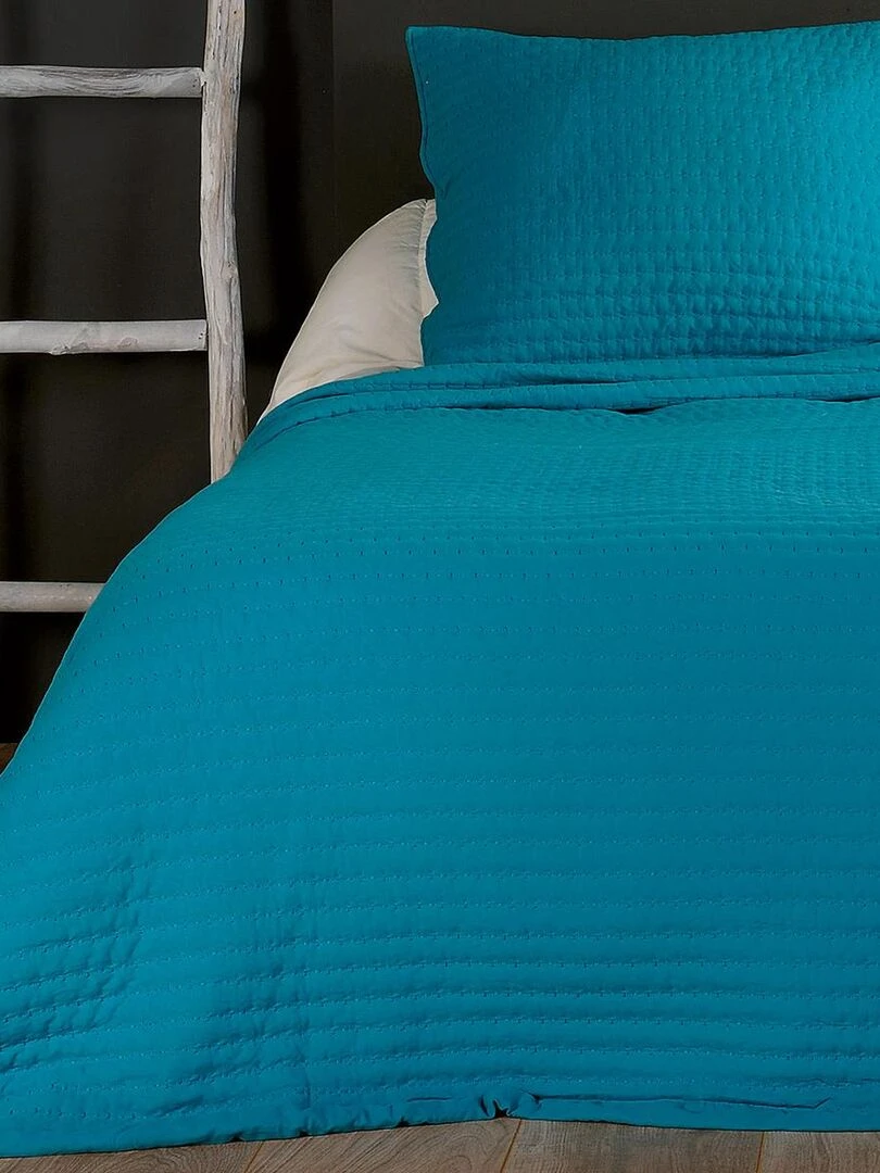 Couvre lit et taie matelassés Bleu