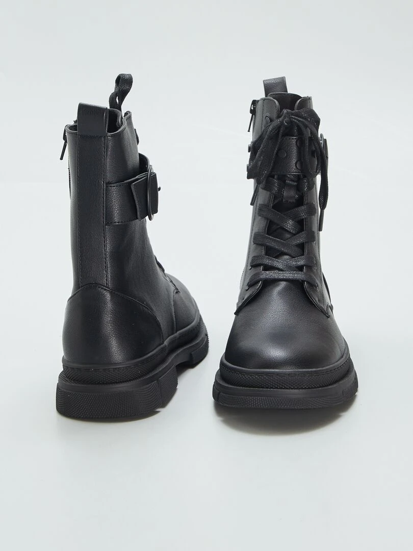 Bottes à lacets et fermeture   Noir