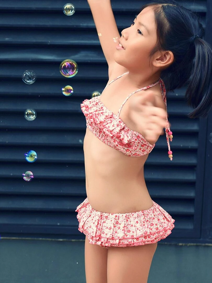 Maillot de Bain 2 Pièces Fille  Fleuri Liberty Rose Rouge  SWAN   'LA FAUTE A VOLTAIRE'   Rose