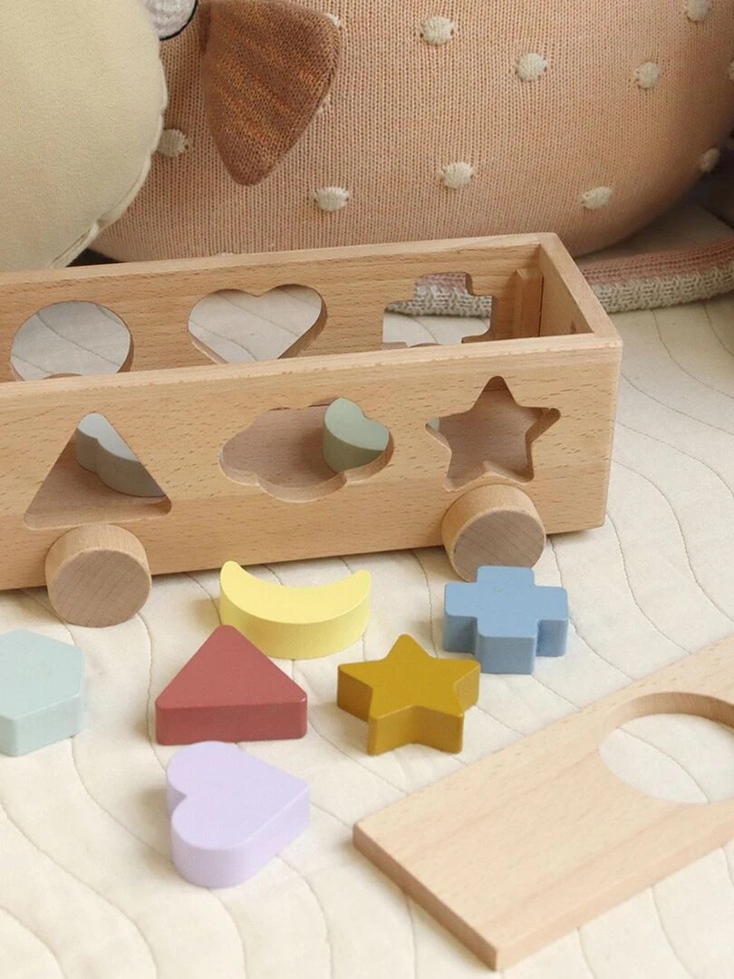 Jeu' de'eveil   Voiture avec cubes à encastrer en bois   N/A