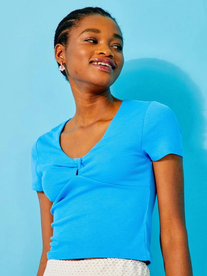 Tee shirt crop côtelé avec twist   bleu