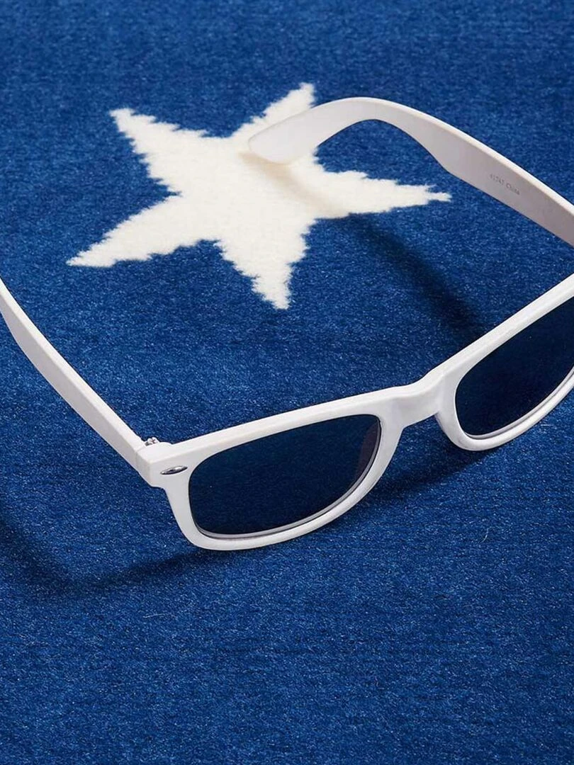 Tapis enfant AF NIGHTSKY en polypropylène OEKO TEX® Fait en Europe Bleu