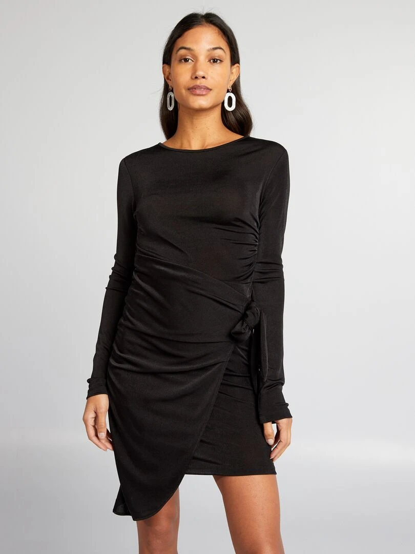 Robe courte effet drapé noir