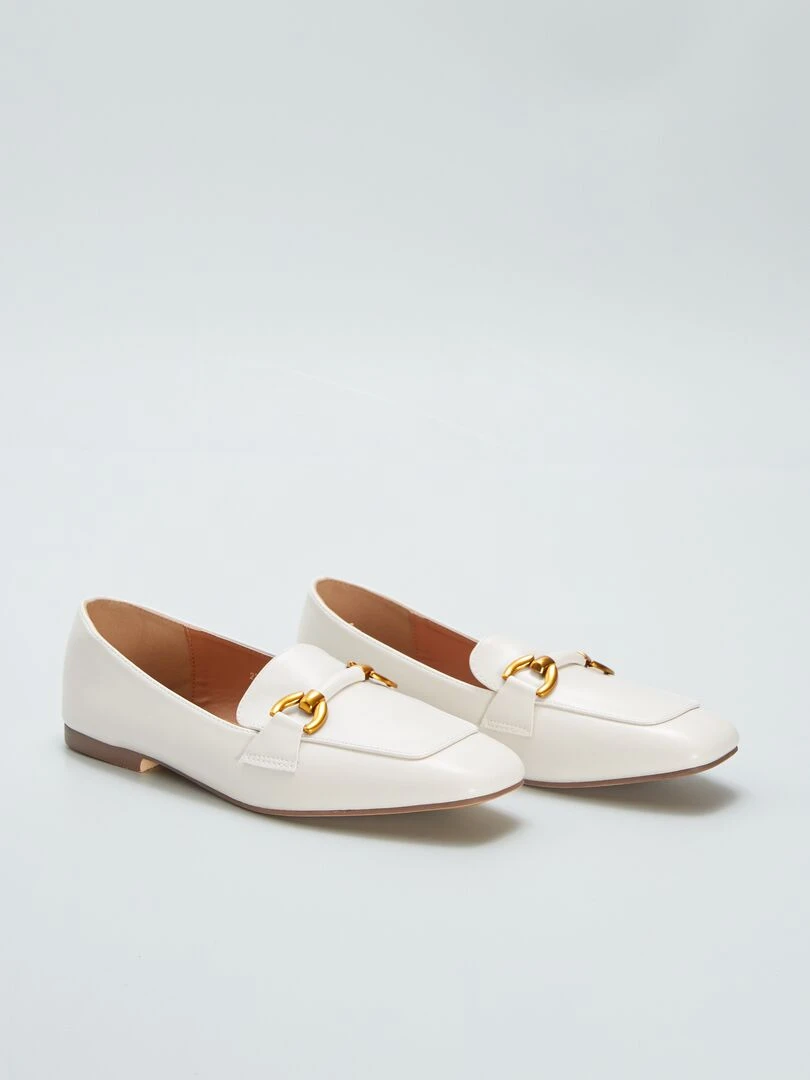 Mocassins avec brides dorées blanc