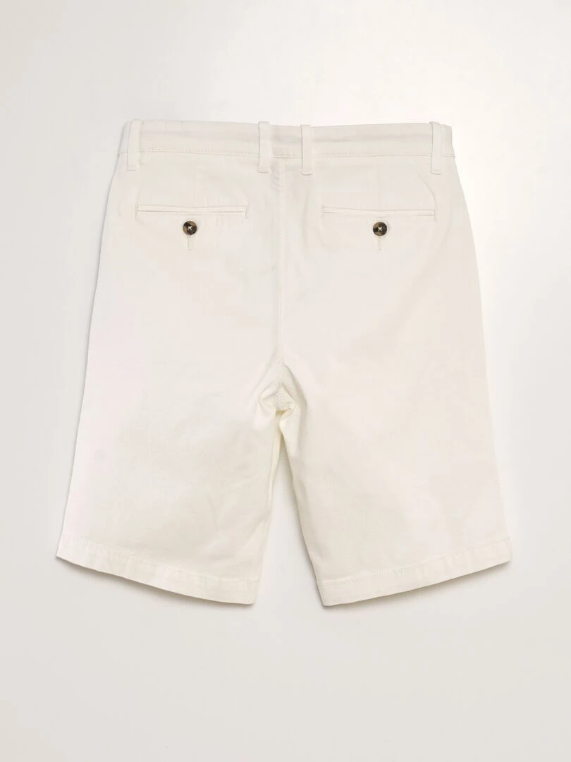Bermuda chino blanc