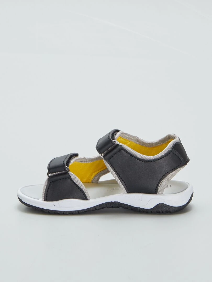 Sandales scratchées 'Pikachu'   Noir/jaune