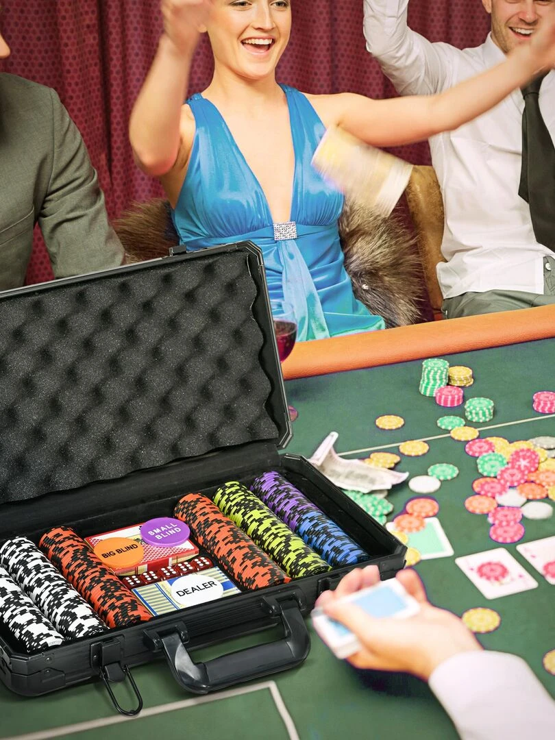 Mallette pro de poker coffret pro poker 300 jetons 2 jeux cartes 5 dés 3 boutons aluminium noir N/A