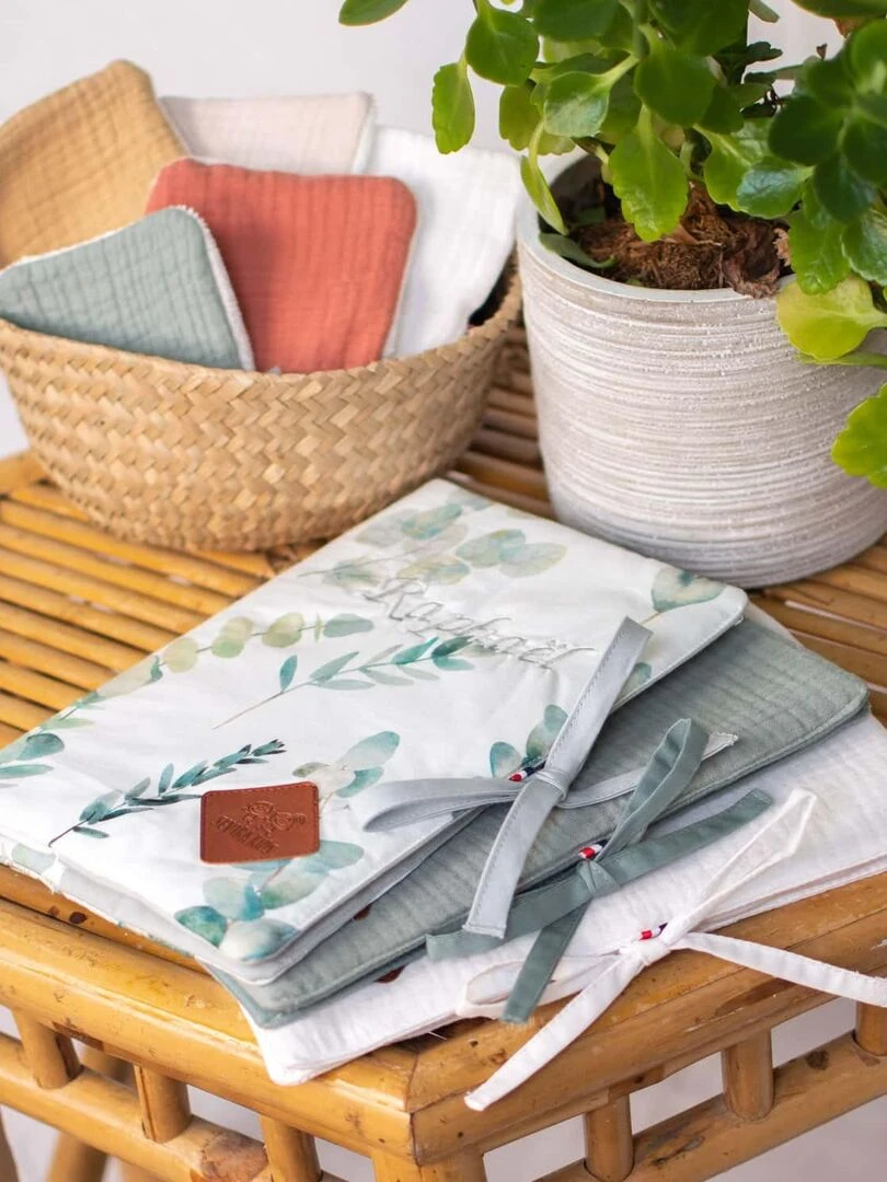 Protège carnet de santé bébé en coton Eucalyptus Multicolore